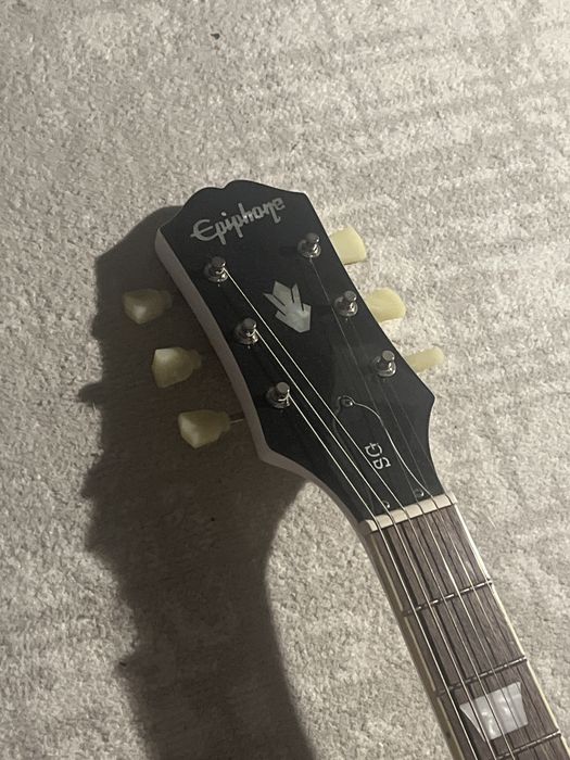электрогитара Epiphone SG STANDARD