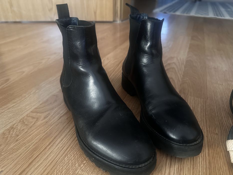 Босоножки и ботинки 36 размер