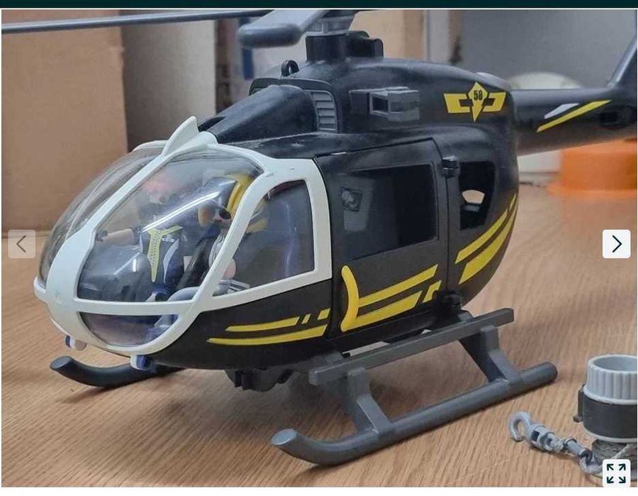 elicopter de jucarie negru