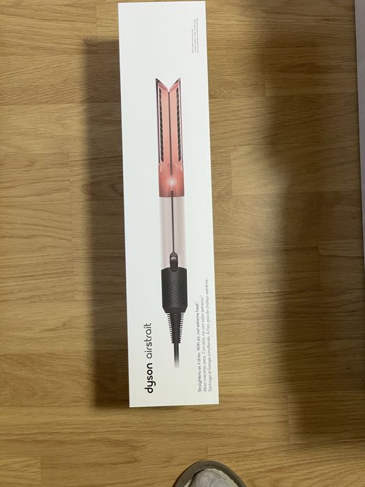 Placa de par dyson airstrat produs nou cutie sigilata
