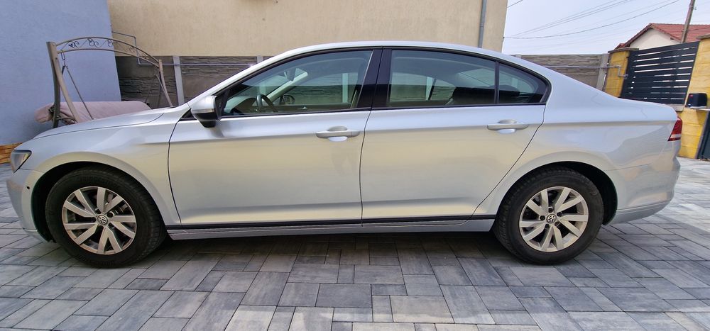 VOLKSWAGEN Passat 2019 — imagine 2