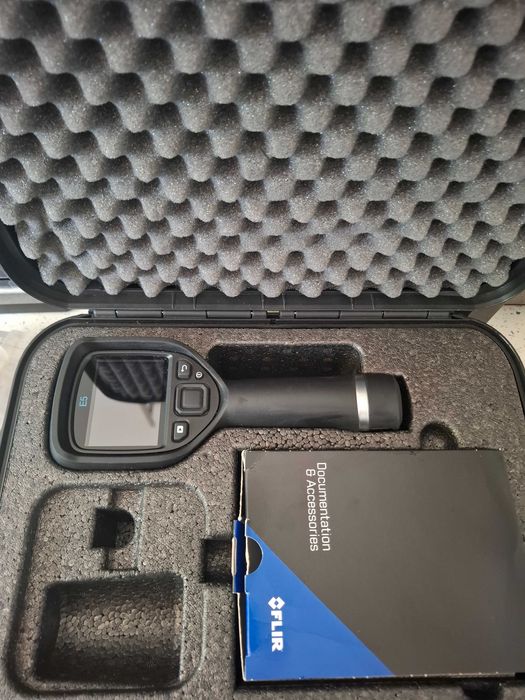 FLIR E5 Термокамера