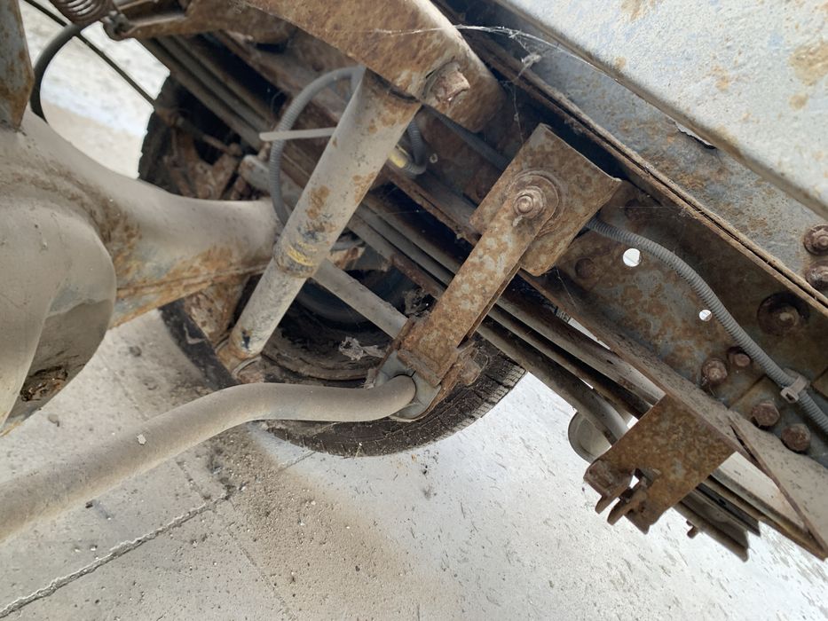 Piese nissan cabstar motor 2.5 E4 td25 baculabil pe trei parti