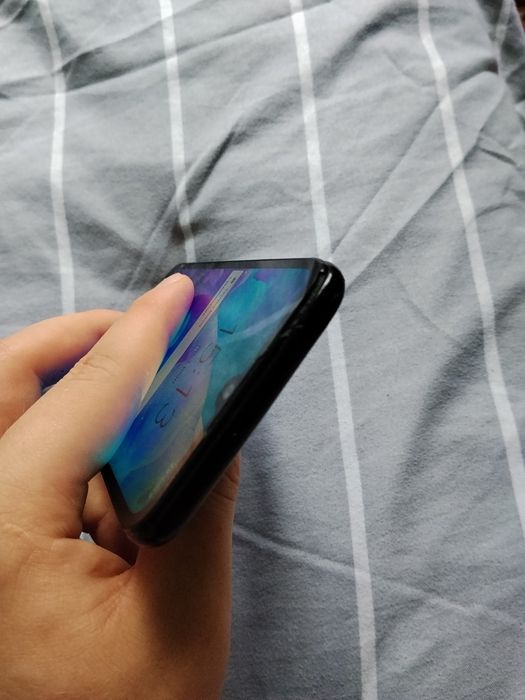 Продоется телефон Huawei Y5