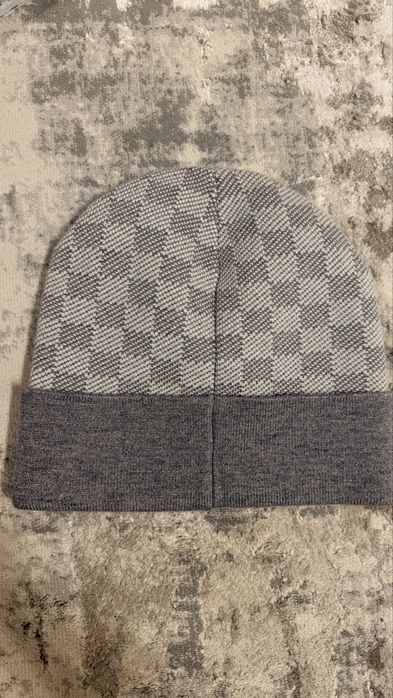 LV cap, perfect for cold times
