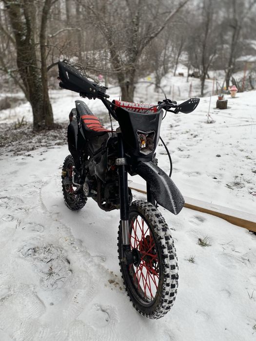 Dezmembrez kxd adler 140cc