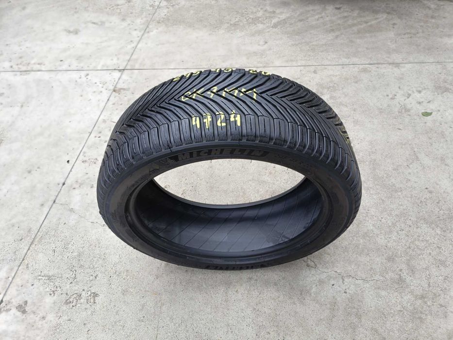 O anvelopa 245 45 20 Michelin CrossClimate 2 SUV dot 4724