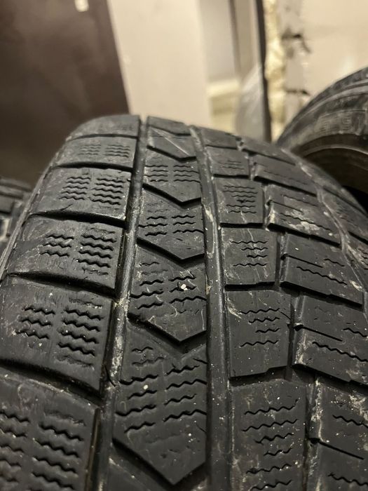 Продам шины бу 215/60,R17