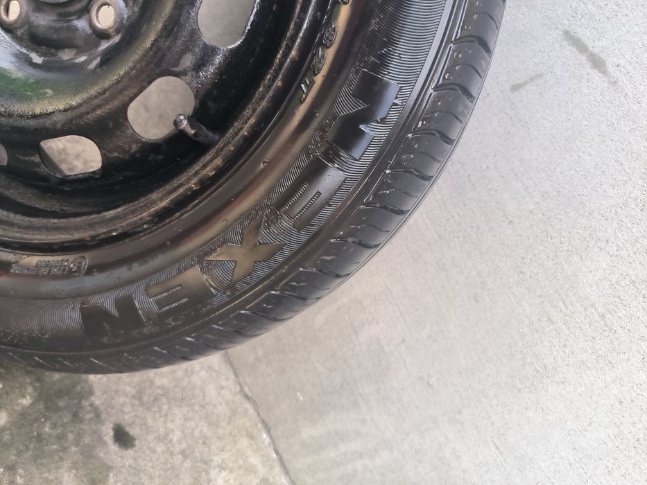 Jante tabla+ anvelope vara Nexen 2023 R14