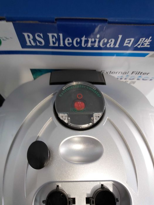 Външен филтър за аквариум с UV лампа