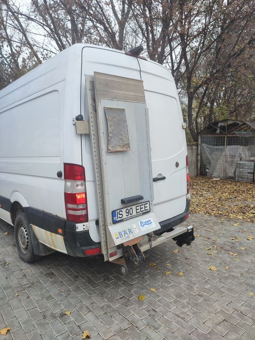 Vand Mercedes-benz Sprinter 2010 cu lift,euro 5
