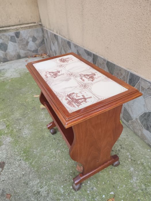 Măsuță vintage de cafea