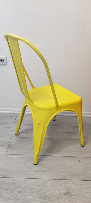 Метален стол жълт и черен