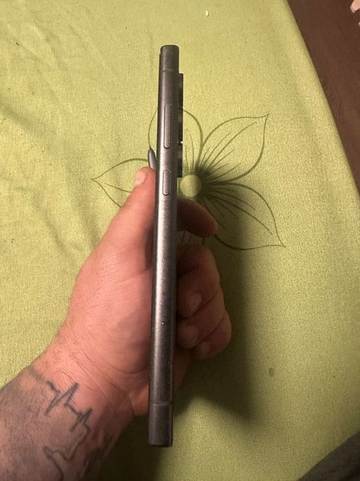 Vând sau schimb S24 ultra