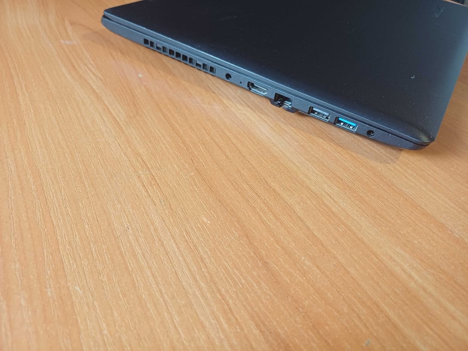 15.6' Lenovo AMD E2-9000 /AMD R5 М430М - 2GB/8GB DDR4/500GB