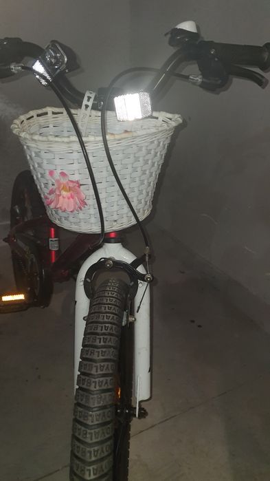 Bicicleta fetite Royal Baby FreeStyle, 18 inch, cu coș, putin folosita