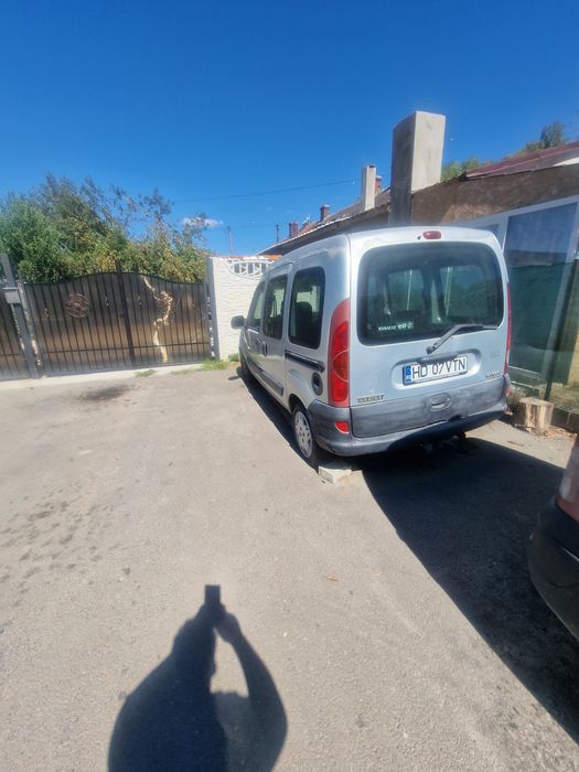 Vând 2 RENAULT Kangoo