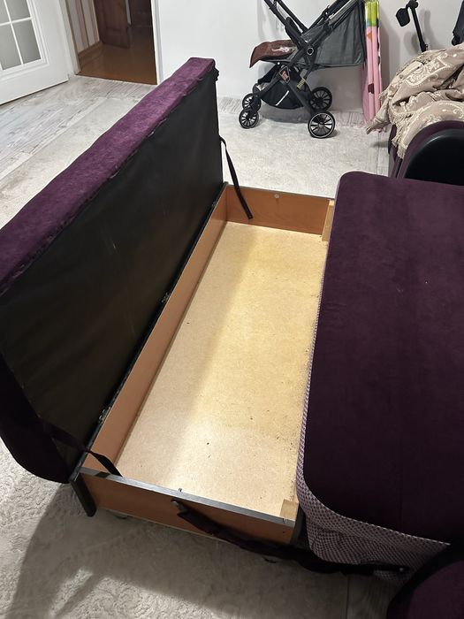 Продам диван с креслой