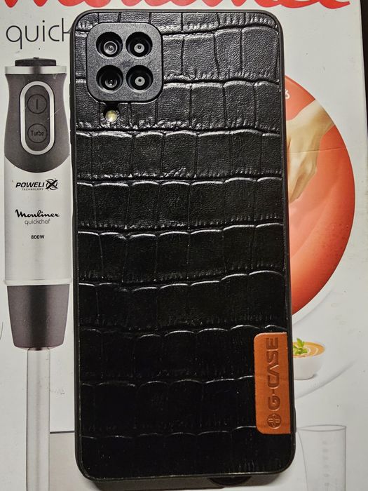 Samsung A12 рабочий. С чехлом