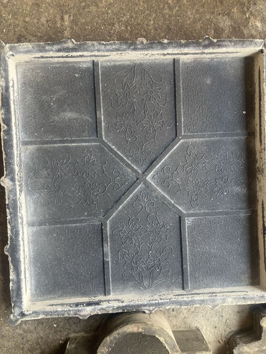 Қызды төсекке байлау