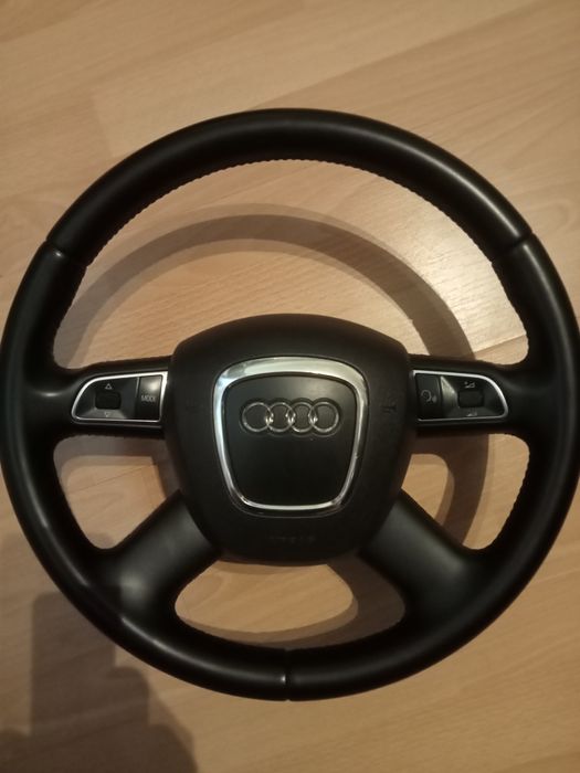 Volan Audi A4 B8