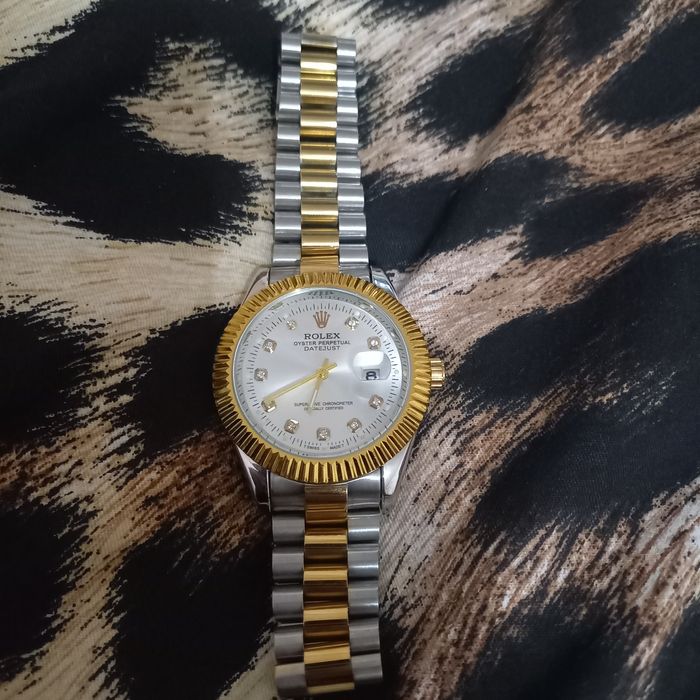 SOAT sotiladi dubaydan kegan