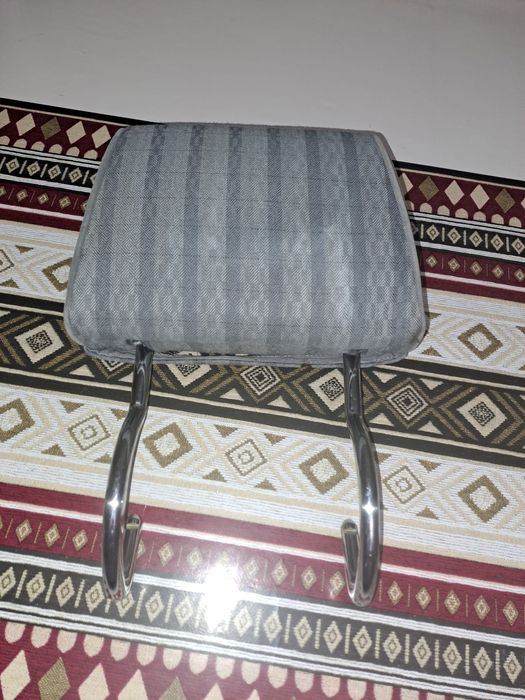 Мерседес 124 подголовник салон