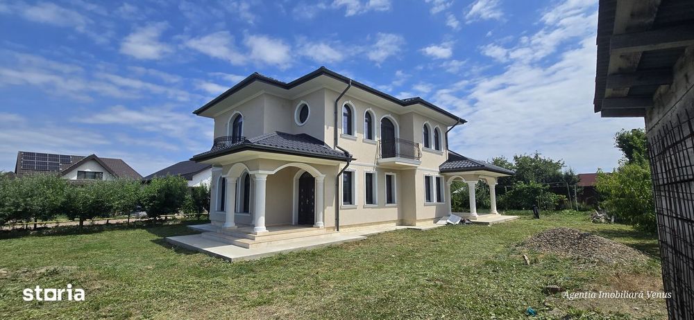 Casa noua cu etaj, zona Rediu