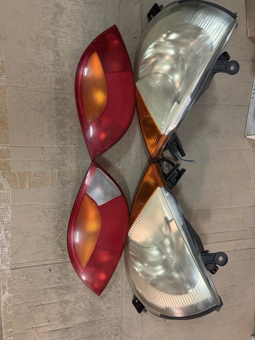 Фарове стопове разпродажба