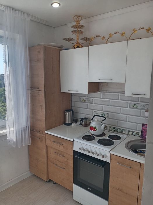 Продам 2 комн. квартиру с ремонтом