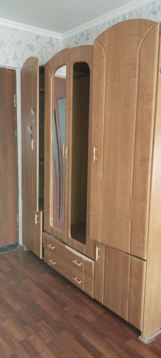 Отдам даром шифоньер