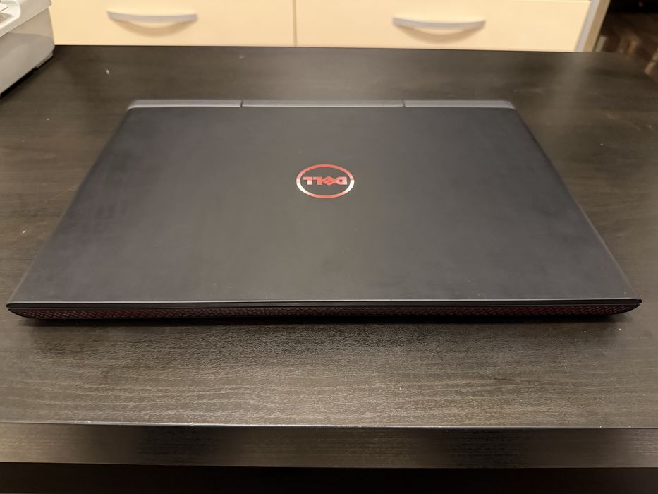Laptop Gaming Dell Inspiron 15 7000 – i5, GTX 1050 Ti