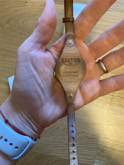 Ceas Fossil - curea subtire maro