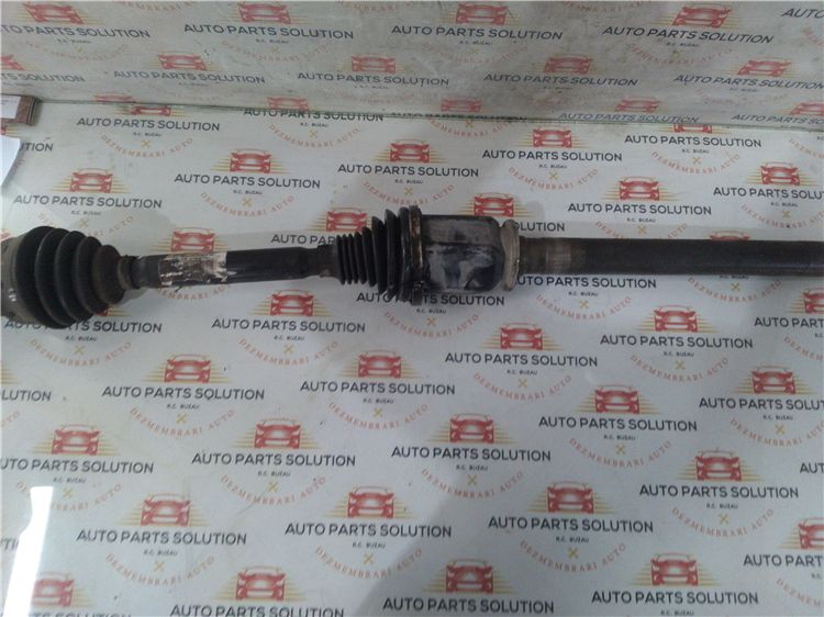 Planetara dreapta fata range rover sport 3.0 d an fabr. 2016
