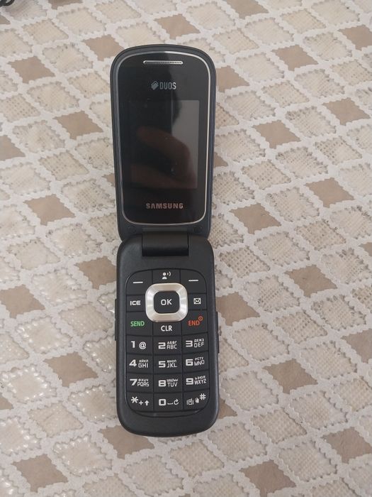 Samsung  Gusto  3