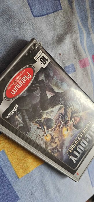 psp sony black piano