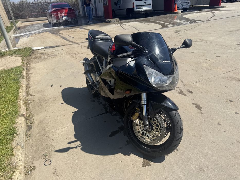 Хонда 929 rr 2004 г.