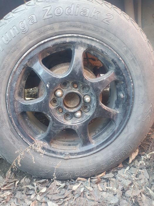 Диски с резиной тойота карина е