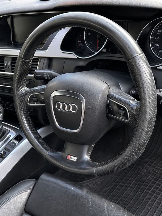 Volan audi s line cu padele si comenzi