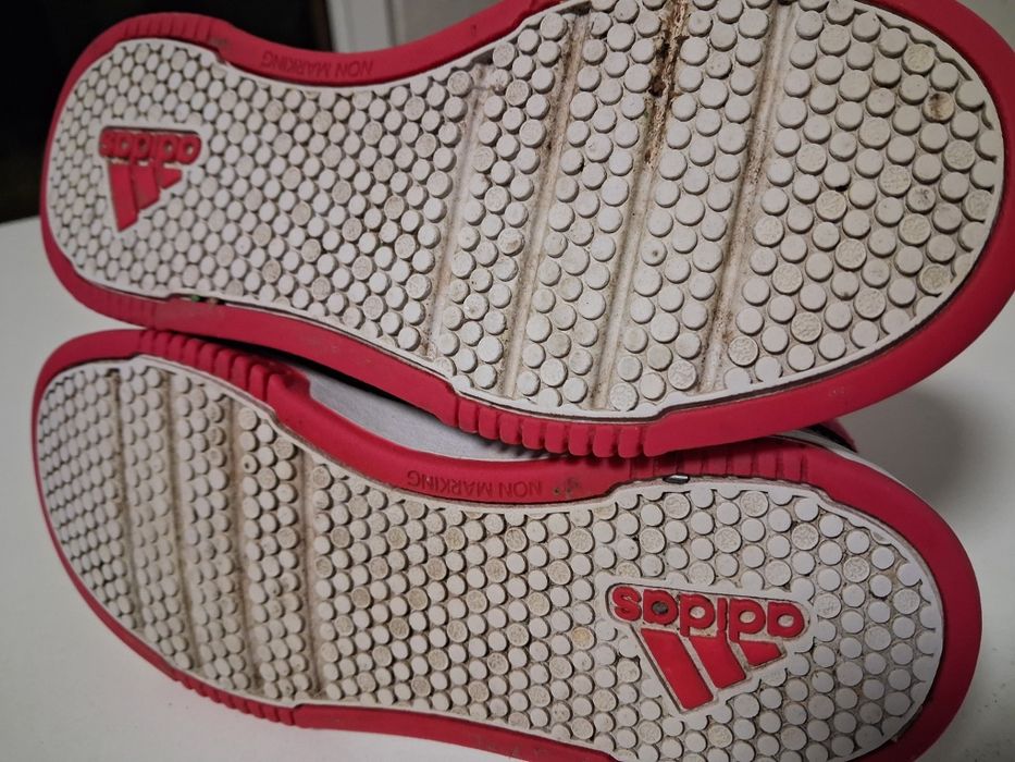 ADIDAS детски маратонки кожени 33н.