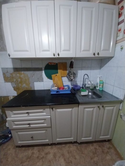 Продается кухонная гарнитура