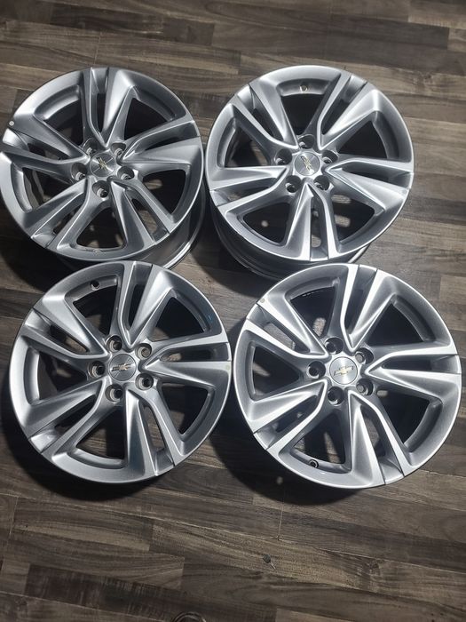 Trekker radnoy saka diska sotiladi