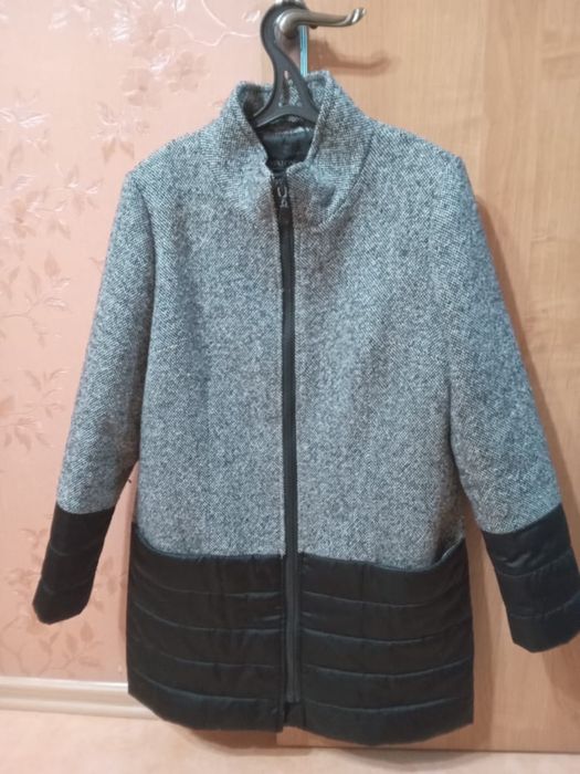 Демисезонное пальто