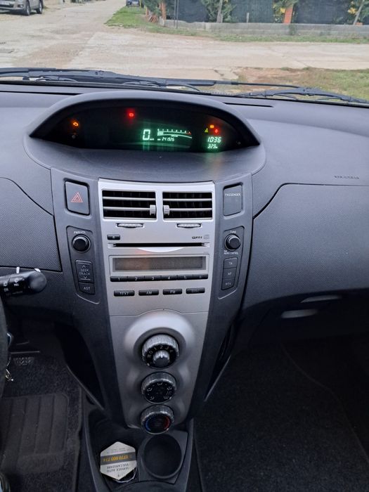 Toyota Yaris 2006