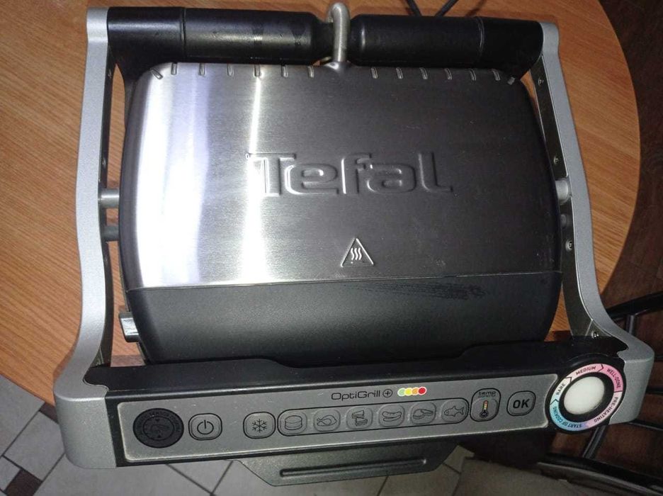 Электрогриль Tefal Optigrill+ GC712D34