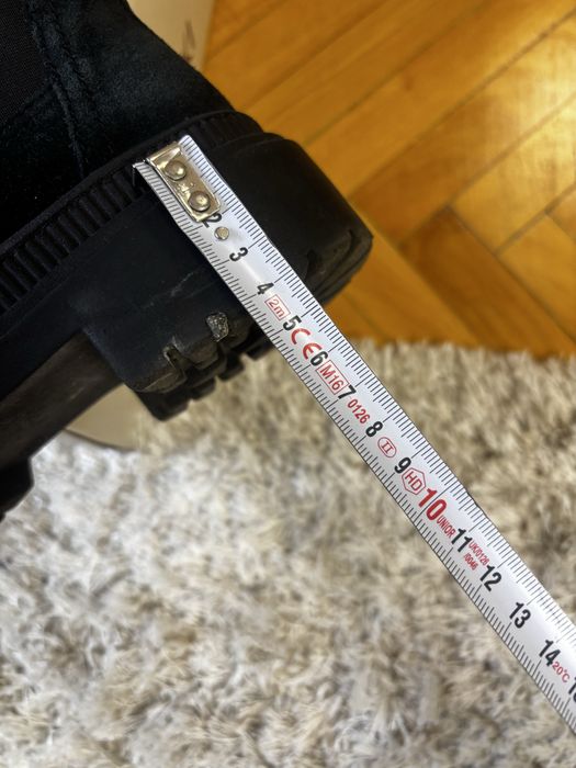 Ghete din piele întoarsă, marimea 37