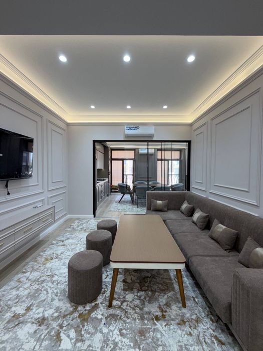 Продаётся 4/5/9 квартира в ЖК Oq Saroy, МирзоУлугбекский р-н
