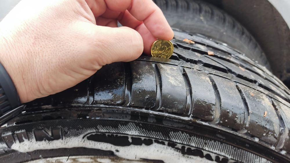 Лети джантите 4*108/17 с почти нови гуми