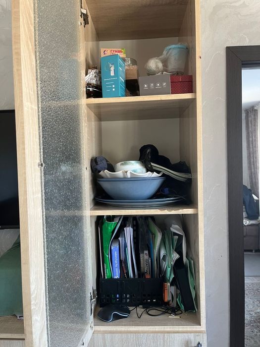 Горка, стенка шкаф для Зала