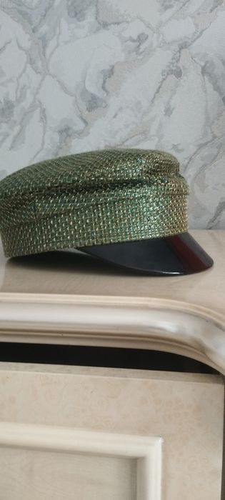 Продам кепку  авторскую